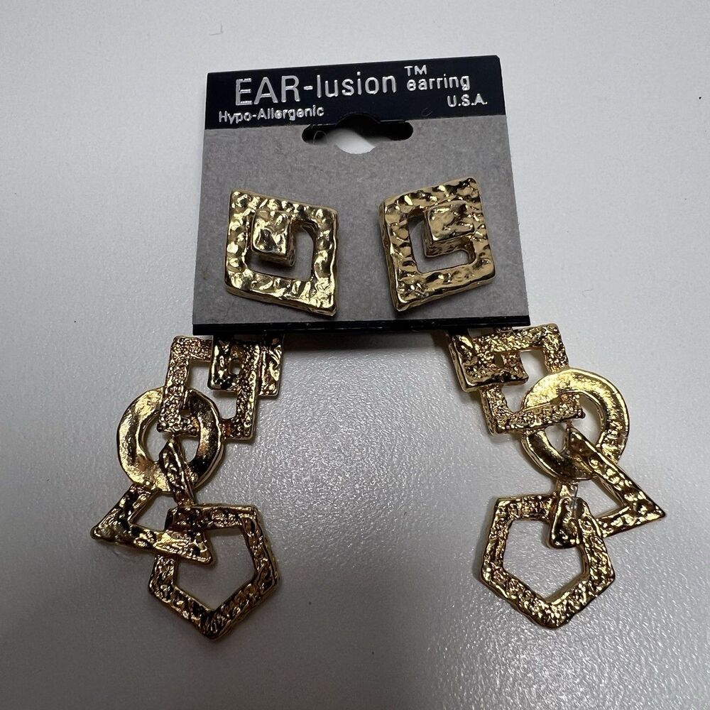 Vtg EAR-lusion Gold Doorknocker Earrings Textured Geometric Link Dropped USA NOS